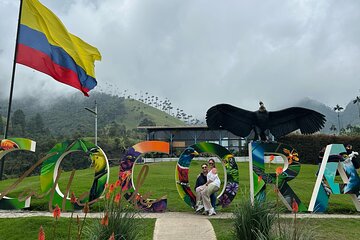 Private Tour to Salento, Cocora Valley and Philandia