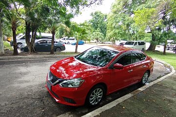 El Salvador Private Driver in a Sedan for 1-2 people
