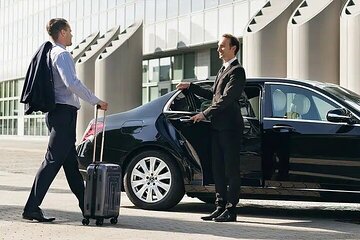 Smooth Airport Pickup or Drop-off for Soma Bay Hotels – Hurghada