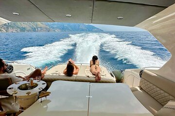 Yacht Sunset Experience on the Amalfi Coast