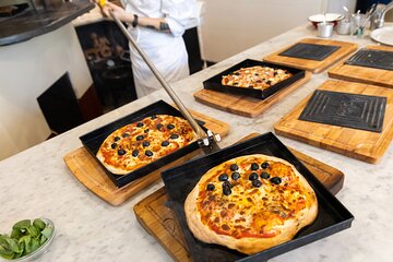 Pizza & Tiramisu Making Class with Wine and Limoncello