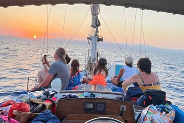 Family Plan and a Day on Board with a Navigating Family