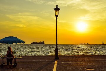 Thessaloniki by Night Private Custom Tour with a Local
