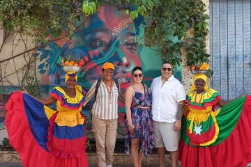 Private Walking Tour of Cartagena Walled City and Getsemani