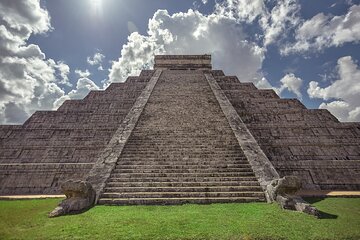 Chichen Itza Valladolid and Cenote Day Trip