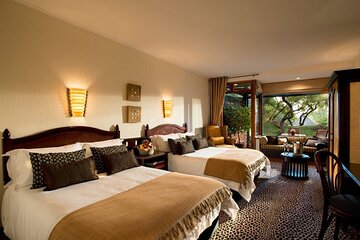 4 Day Pilanesberg Safari at Bakubung Lodge