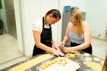 Gnocchi, Pasta, Tiramisù and Wine Class