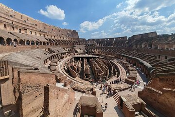  Colosseum, Roman Forum and Palatine Hills with Audio Guide
