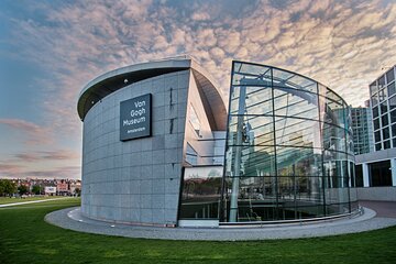 Van Gogh Museum Skip-the-Line Guided Tour