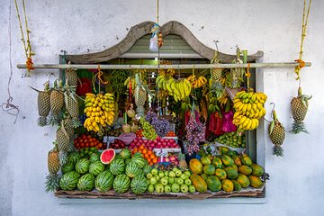 Food Tour in Santa Marta Old City Half-Day 