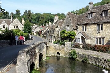 Discover the Magic of the Cotswold