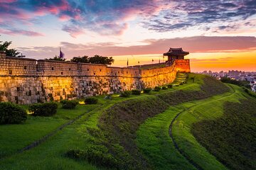 Hwaseong Fortress/Folk Village/Starfield Library Suwon 