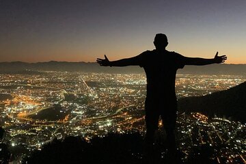 Lions Head Sunrise and Sunset Guided Hike in English or German