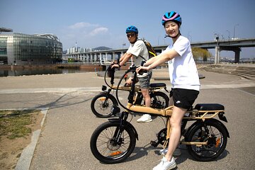 ENKO Electric Bike Ride on The Han River Bike Path in Seoul