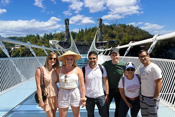 Zhangjiajie Mini Group Day Tour: Glass Bridge & Tianmen Mountain 
