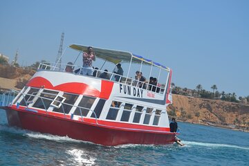 Glass Boat Sea Trip 1 hour With Parasailing - Sharm El Sheikh