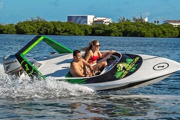 Shared Cancun Speedboat Tour Experience