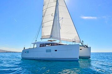 Private Full day Catamaran Cruise on Paros and Antiparos