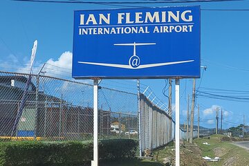 Private Airport Transfer From Ian Fleming International. 