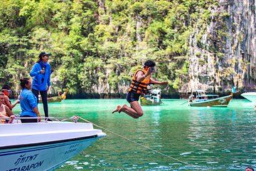 Phuket Phi Phi Maya Bay and Khai Islands Snorkeling by Speedboat
