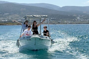 Boat rental in the Coast of Paros
