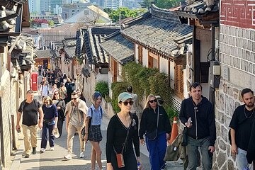  Private Day Tour Best Seoul Attraction place in Seoul city Tour