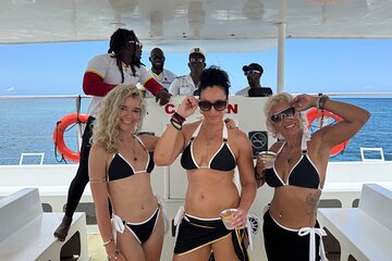 SUNSET PARTY CATAMARAN with DJ & transfers from Montego Bay
