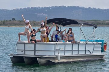 Lake Travis Party Cruise – Vibes, Views & Good Times