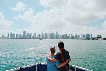 Miami Skyline & Star Island 90 Minute Cruise