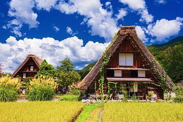 Nagoya: Hida Takayama & Shirakawa-go 1-Day Bus Tour w/ Meal