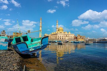 Private City Tour, Parasailing Adventure, & Transport - Hurghada