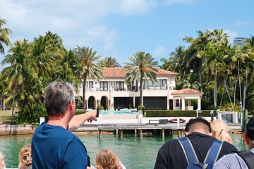 Miami and Bayside 90 min Cruise of Celebrity Islands 