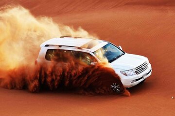 Evening Desert Safari Adventure Dubai with BBQ Dinner