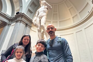 Best of Michelangelo in Florence Tour for Kids with Academy Gallery Fast Access