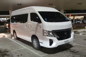 Round Trip Transfer Cancun Airport to Hotel Cancun 1 to 8