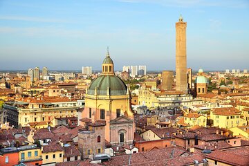 Best Intro to Bologna in 2 hours with a Local