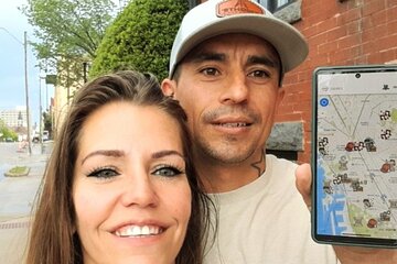Walking Scavenger Hunt Experience in London City