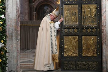 Vatican Museums & Sistine Chapel Private Tour w/Holy Door Access