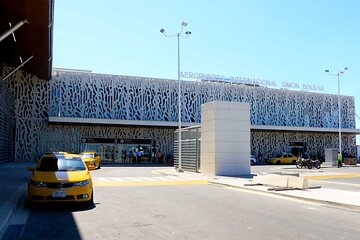 Airport Transfers to Santa Marta Hotels 