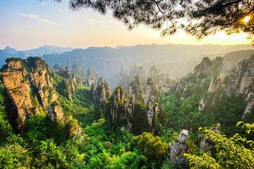 Zhangjiajie 4 Days Discory Tour with Glass Bridge