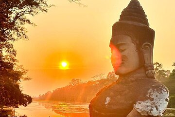 Angkor Temple Tour with Sunset 