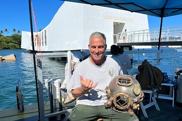 New Pearl Harbor WWII History Tour with an Expert Historian