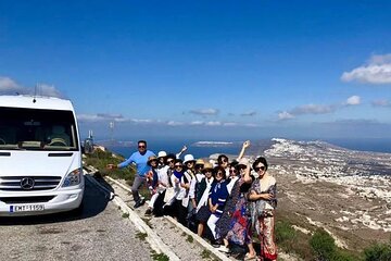 Santorini 5hr Private Tour for Cruise Guests: Highlights & Oia