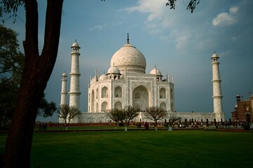 Taj Mahal Tour From Delhi By Gatimaan Train