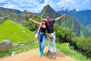 2 Days Machu Picchu and Sacred Valley with Accommodation