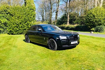 Explore Northern Ireland in Style: Rolls-Royce or VIP V-Class