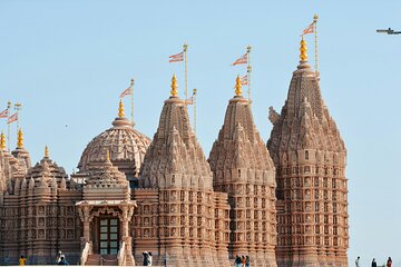 BAPS Hindu Mandir & Grand Mosque Visit with Abu Dhabi Sightseeing