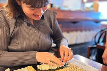 Tsukiji Fish Market Tour & Sushi Cooking Class with a Master Chef