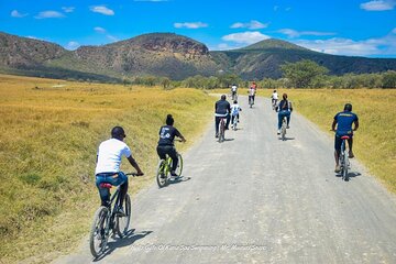  Hells Gate and Lake Naivasha Guided Bike Tour From Nairobi