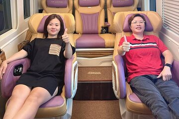 Private Transfer by Dcar Limousine Ha Noi from to Sapa 